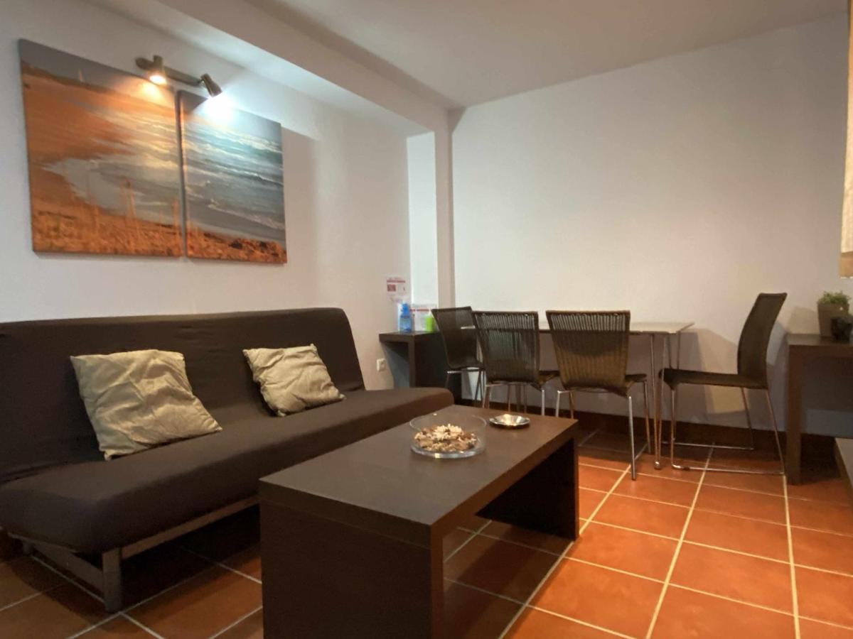 Apartamento Con Aire Acondicionado Muy Cerca De La Cadiz Exterior photo