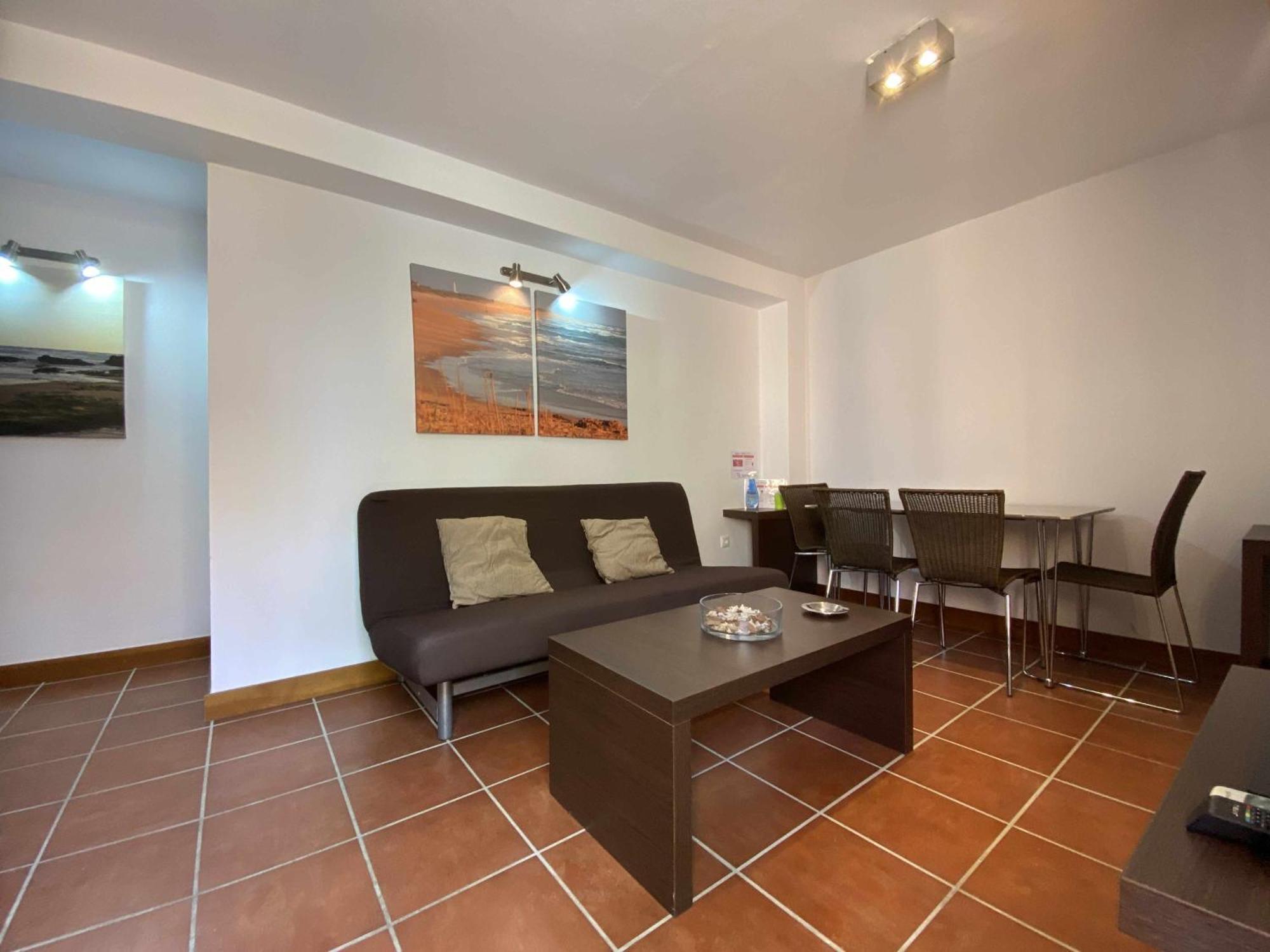 Apartamento Con Aire Acondicionado Muy Cerca De La Cadiz Exterior photo