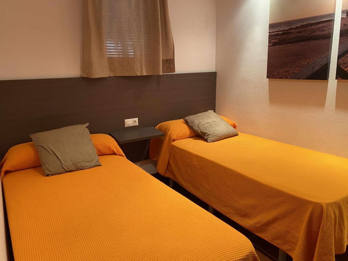 Apartamento Con Aire Acondicionado Muy Cerca De La Cadiz Exterior photo